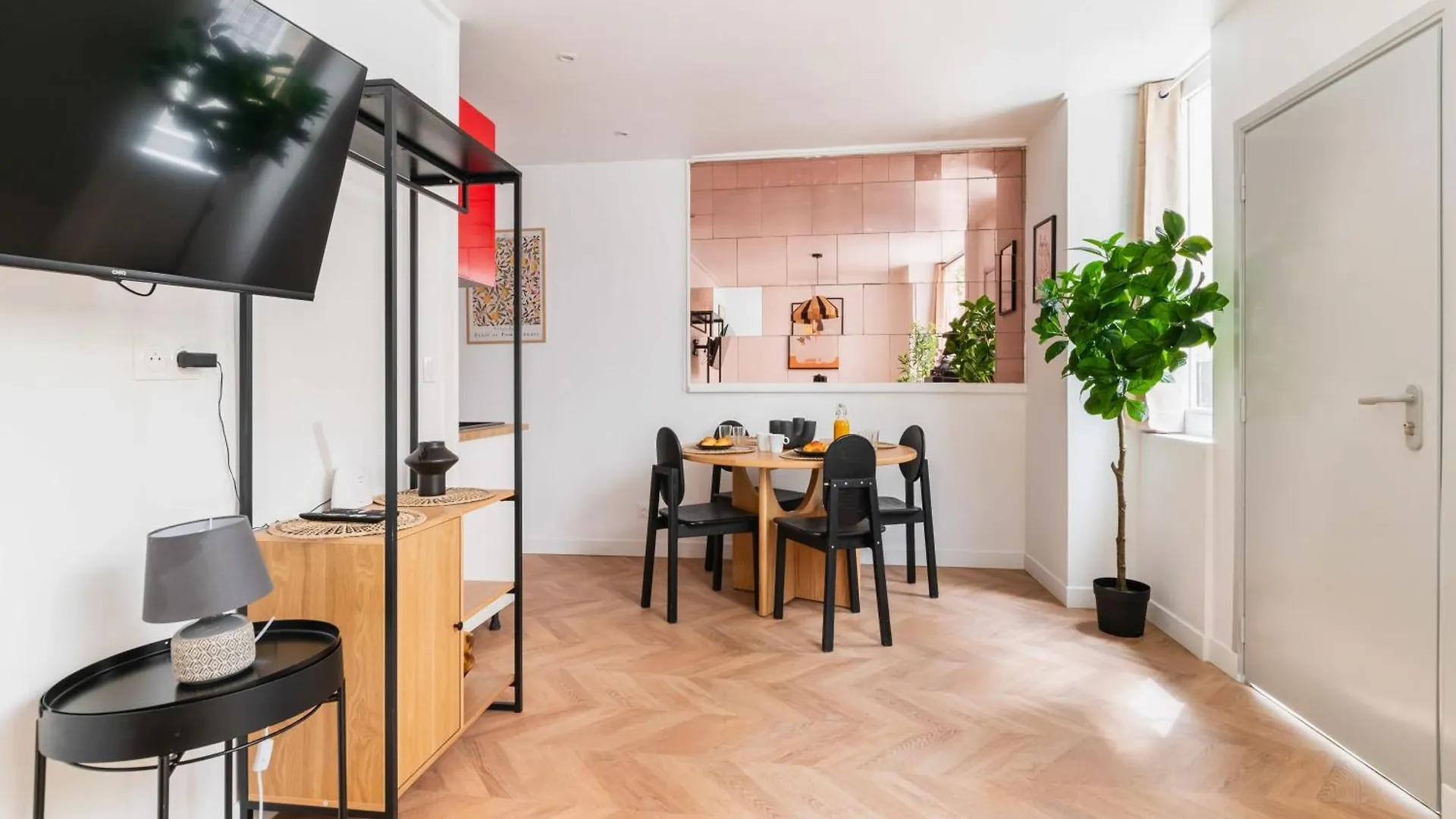 Apartment Appartement Tout Equipe Et Cosy Paris 18 - 4P France